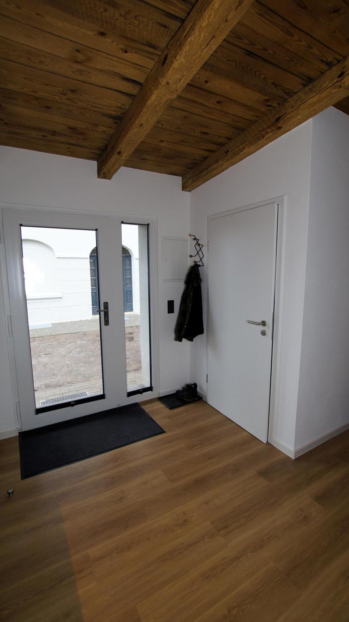Remise Brasch - Zwischen Bahnhof Und Elbe Apartment *